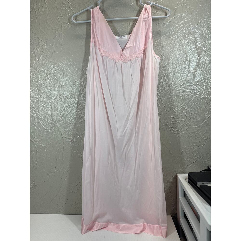 Vintage Vanity Fair pink Night Gown Slip Silky Chemise USA Made Womens Size L‎